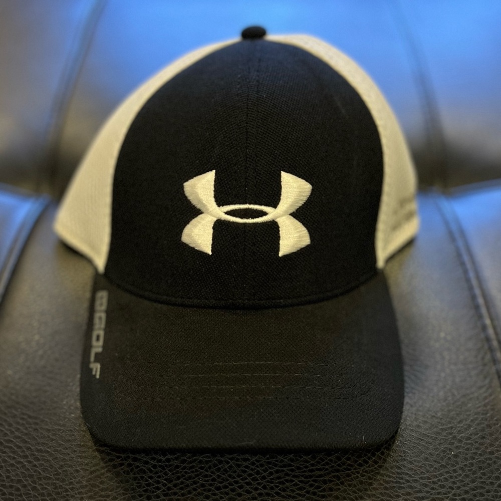 UA golf hat